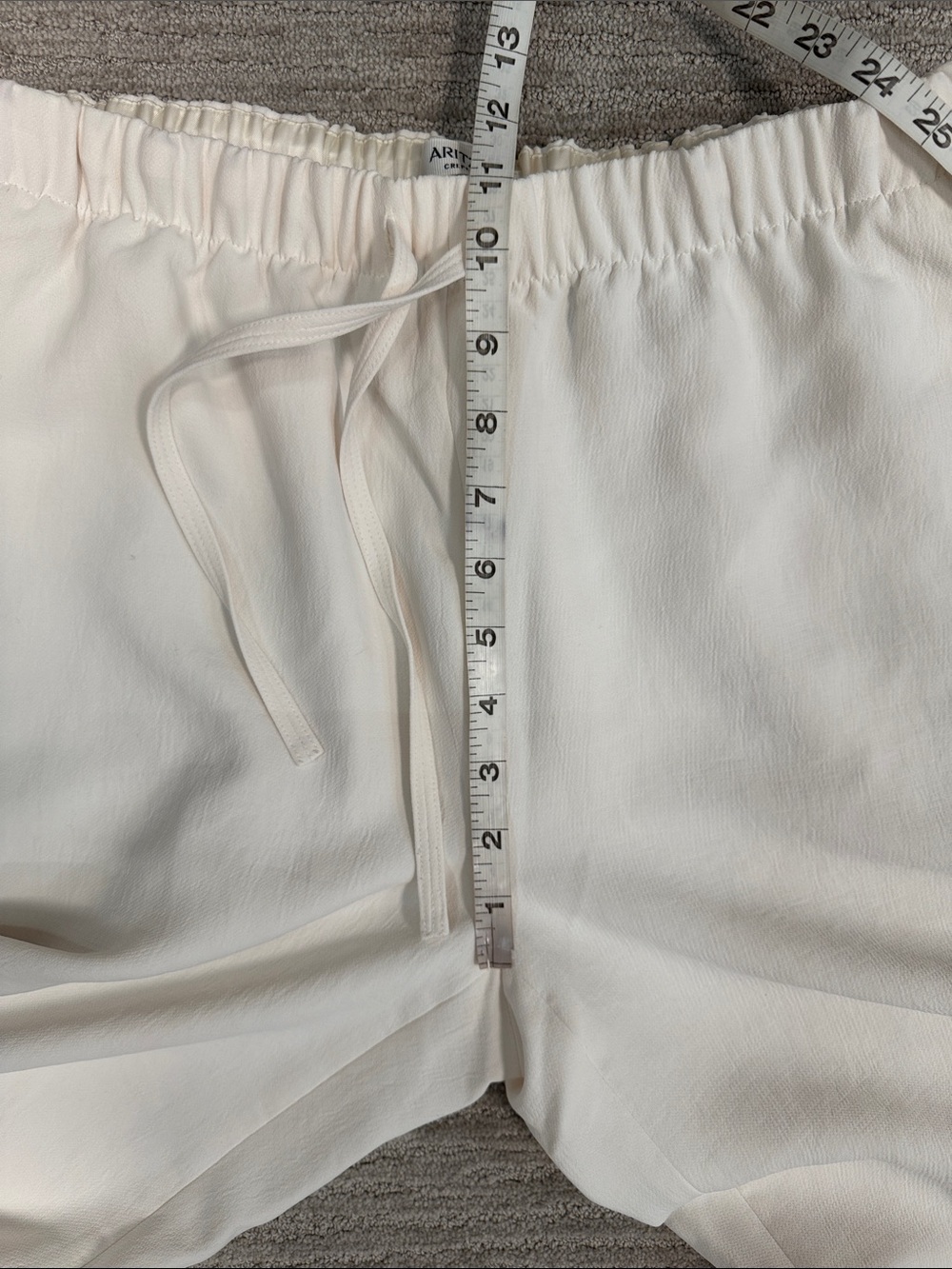 Aritzia NWOT The Lodge Pant Light Crepette Birch Size Medium - Picture 10 of 15